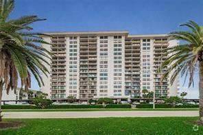 Building Photo - 400 Island Way Unit 309 Rental