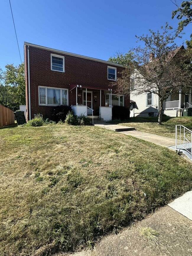 Building Photo - R64-310-312 16th Street NE Unit 310 Rental