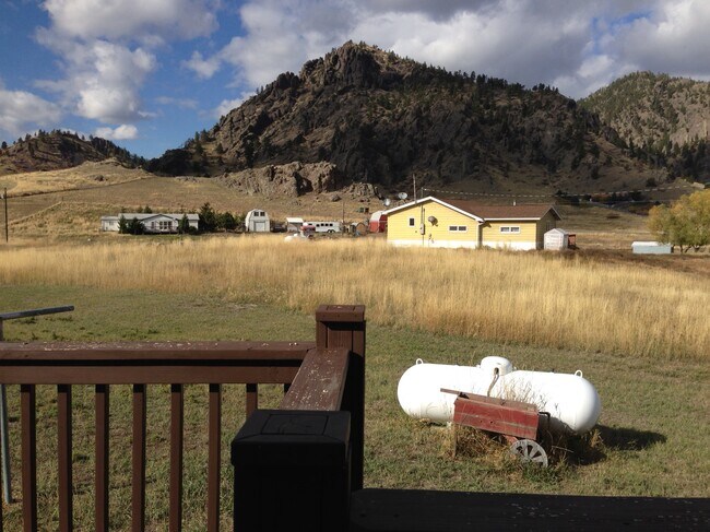 Photo - 6 Meadowlark Sq