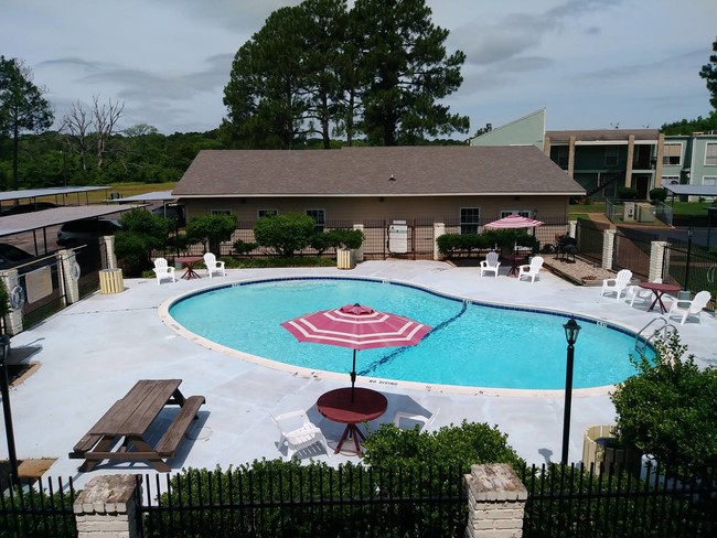 Building Photo - Timbercrest Apartments