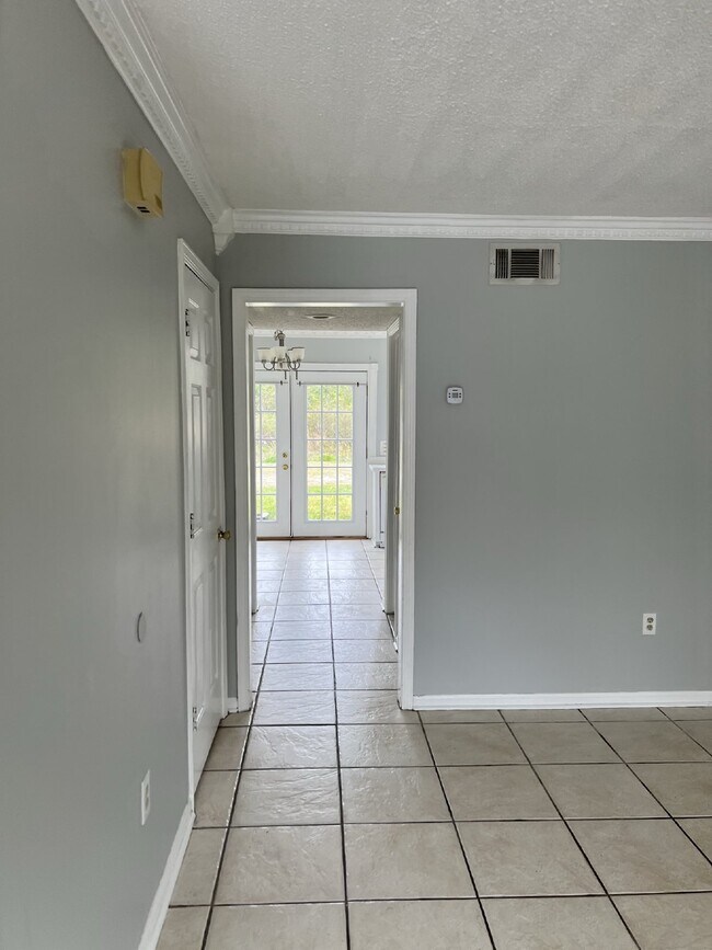 Photo - Townhome for Rent