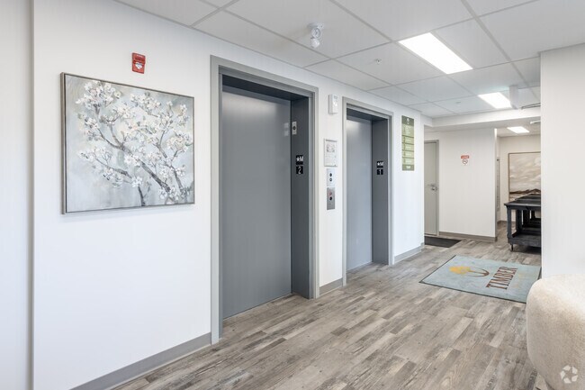 Photo - Timber Pointe Apartments