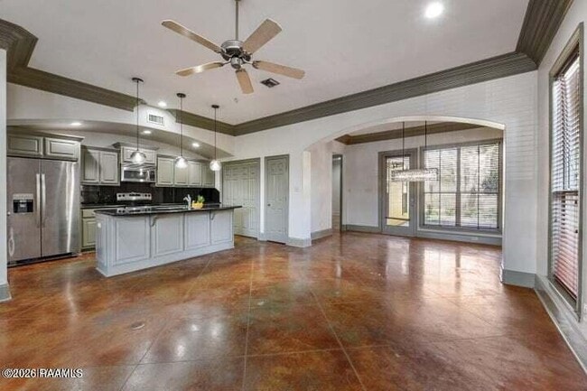 Photo - 104 Richardson Ave