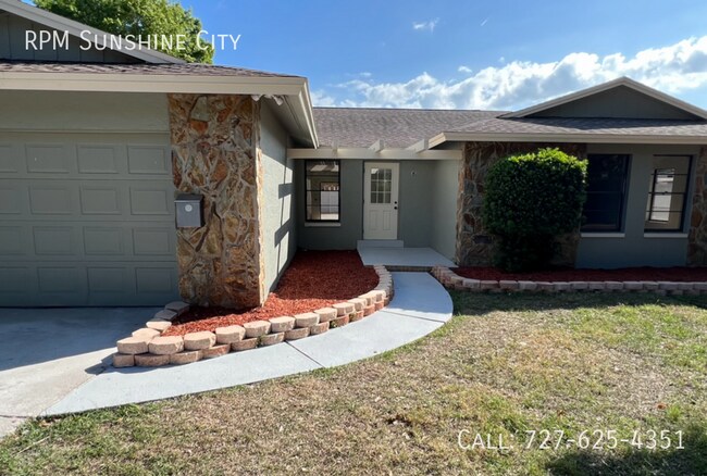 Photo - 4310 Columbus Way S