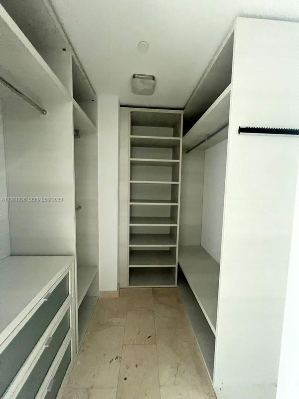Photo - 68 SW 6th St
