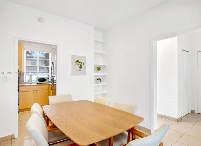 Building Photo - 301 86th St Unit 1