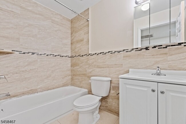 453-455-455 Washington St Unit 1
