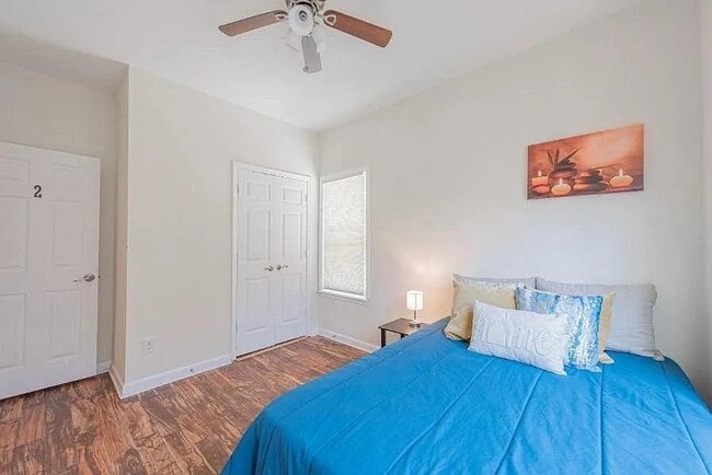Photo - 2045 Lois Pl NW Unidad A