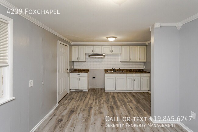 4239 Foxchapel-