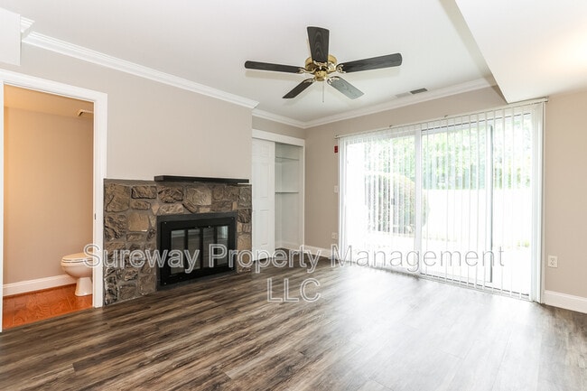 Photo - 1810 Pennland Ct