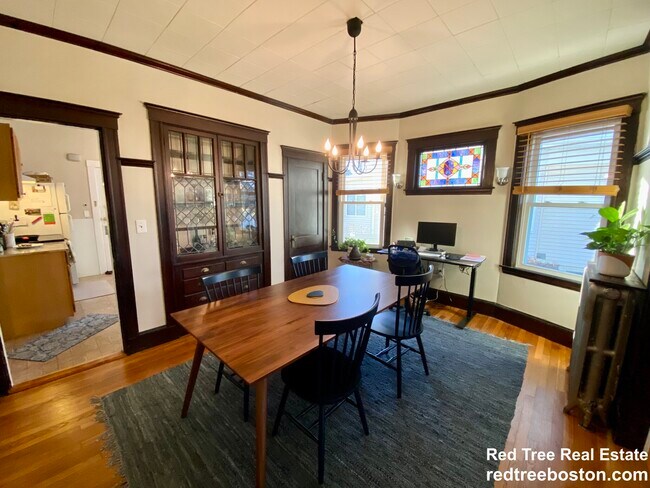 Photo - 51 Patten St Unit 1