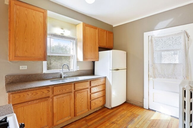 Photo - 3126 Emerson Ave S Unit 1