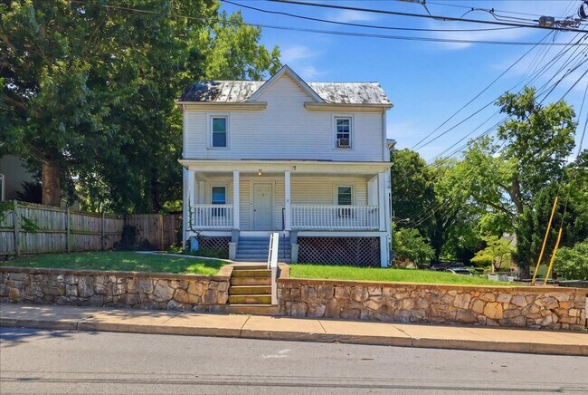 650 Alleghany Ave Unit 1