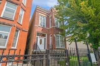 Building Photo - 2420 W Polk St Unit 1 Rental