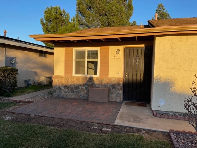 Photo - 1742 Shepherd Dr