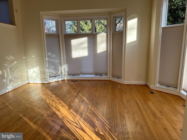 Photo - 5509 Thornbush Ct