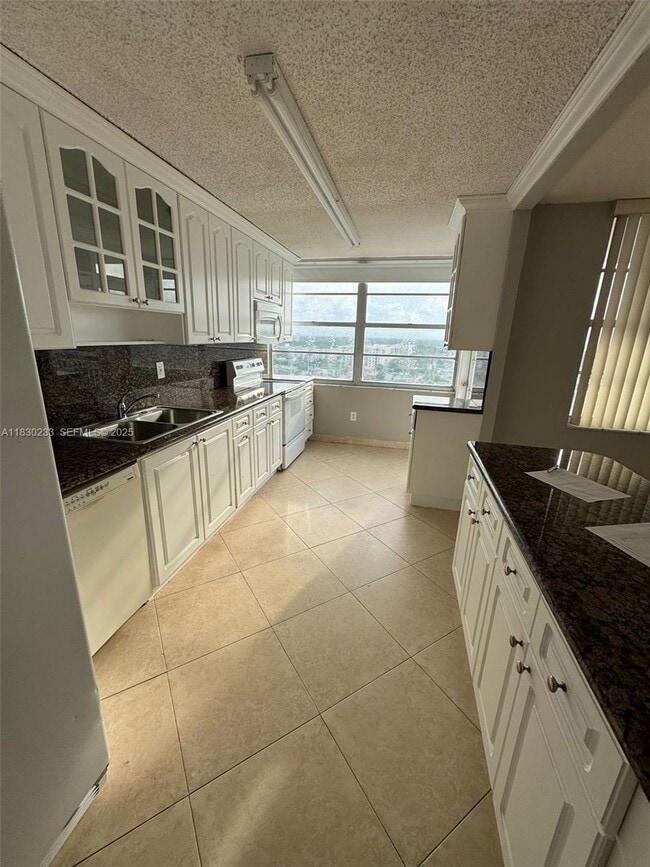 Photo - 18011 Biscayne Blvd Unidad 1504