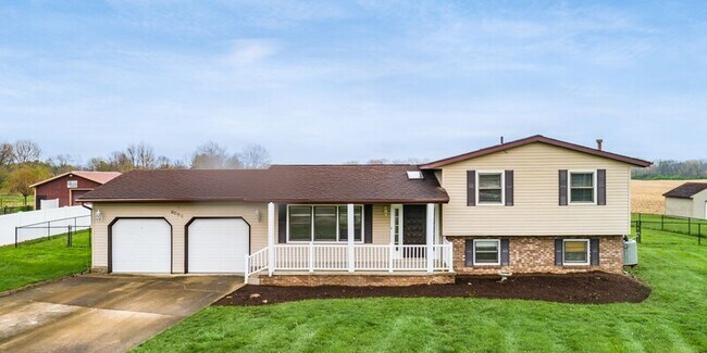 7450 Richardson Rd - 7450 Richardson Rd House