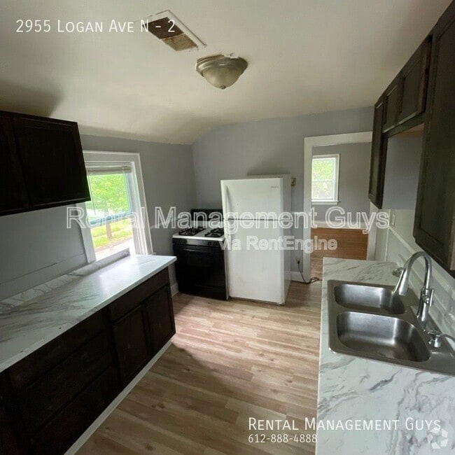 Building Photo - 2955 N Logan Ave Unit N - 2 Rental