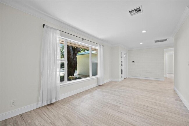 Photo - 12831 Shore Dr