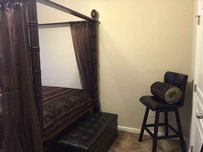 Guest Bedroom cont’d. - 8290 Gate Pkwy W Unit 316