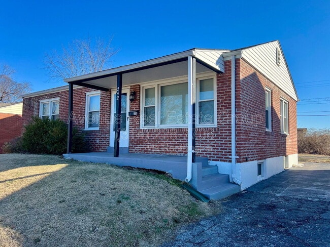 Photo - 242 Emerling Dr