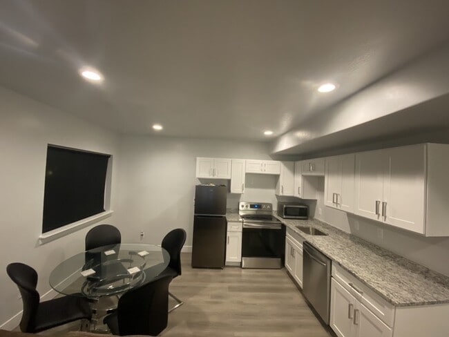 Photo - 118 N Stone Gate Dr