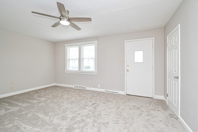 Photo - 4893 N Overlook Ave