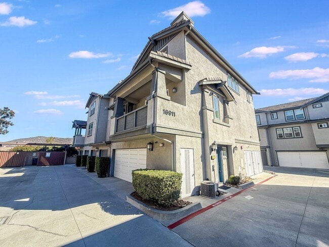 Building Photo - Great 1B/1.5BA Townhome in 4S Ranch