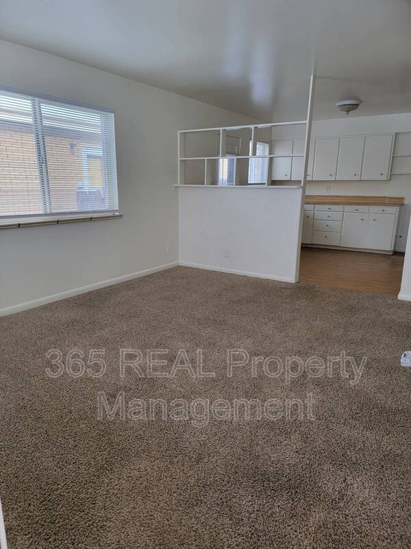 Photo - 1034 31st Ave