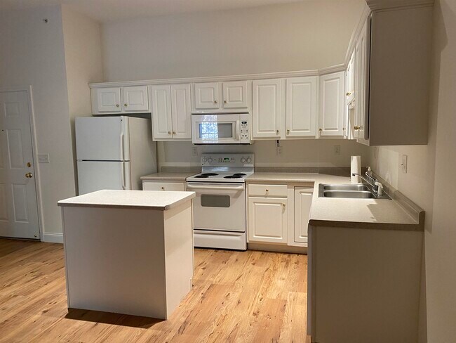 Photo - 59 Cluff Rd Unit 16