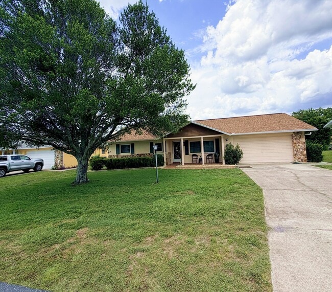 Building Photo - 653 W Buttonbush Dr