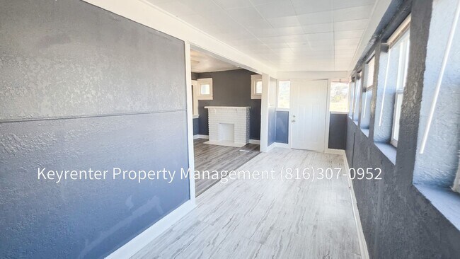 Photo - 2 Bed 1 Bath ready to rent!