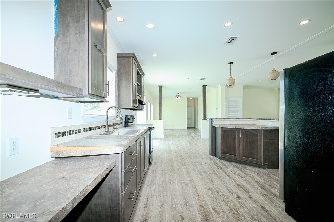 Photo - 4660-0 43rd Ave NE