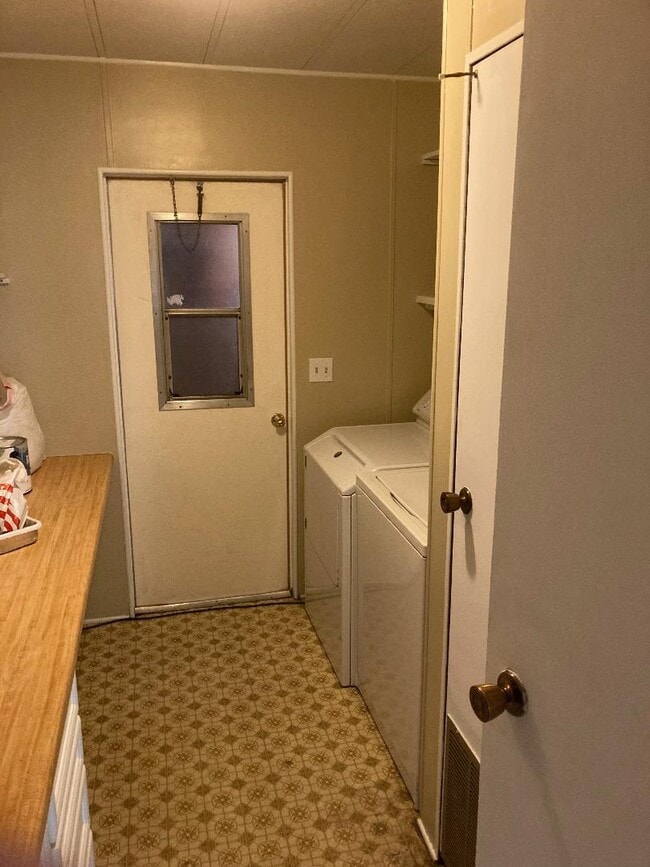 Photo - 680 Dutch Creek Rd