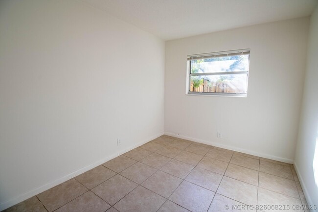 835 SW 4th St Unidad 3