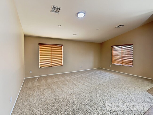 Photo - 2929 S 162nd Ln