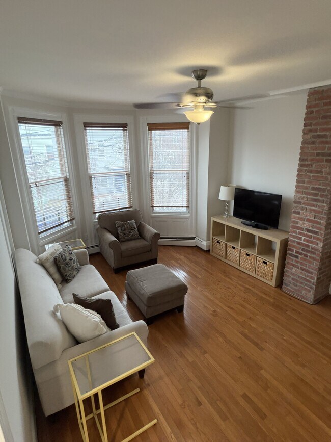 Photo - 317 21st St Unit 2