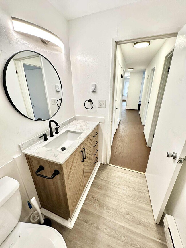 Nuevo tocador - Apline B Apartments