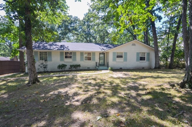 Building Photo - 729 Richfield Dr Rental