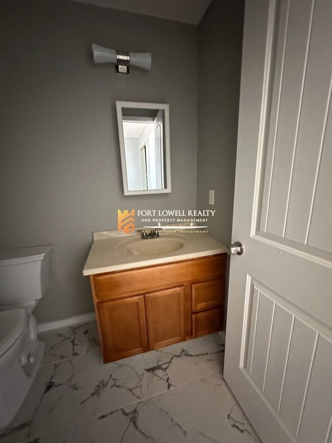 Photo - 2632-2634 N 29th Pl Unit 29th2632-2