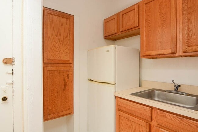 Photo - 1169 N Dearborn St Unit 304