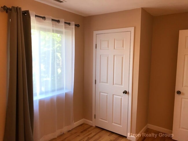 274 Chestnut Ave Unit 9