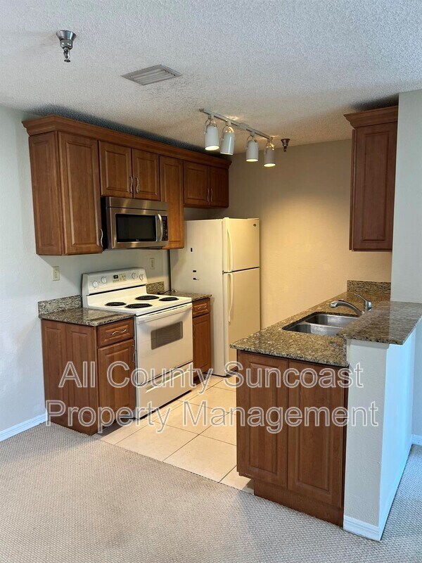 Photo - 10263 Gandy Blvd N Unit 409
