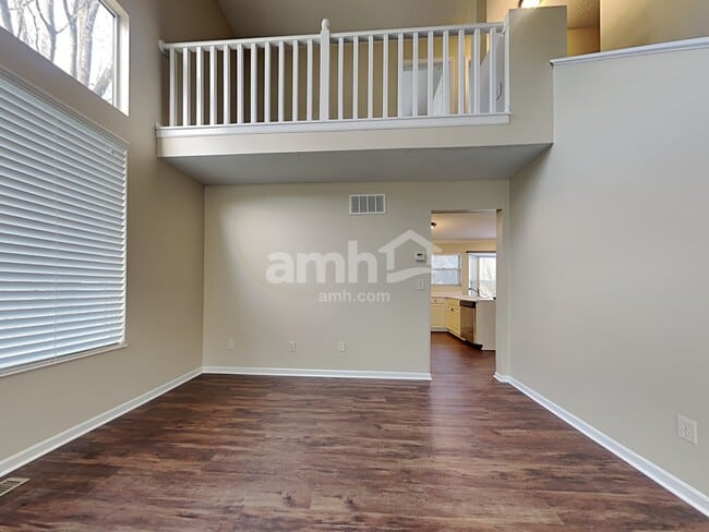 Photo - 1232 Ben Avon