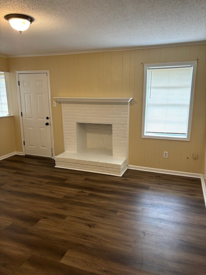 Photo - 5082 Golden Oaks Dr