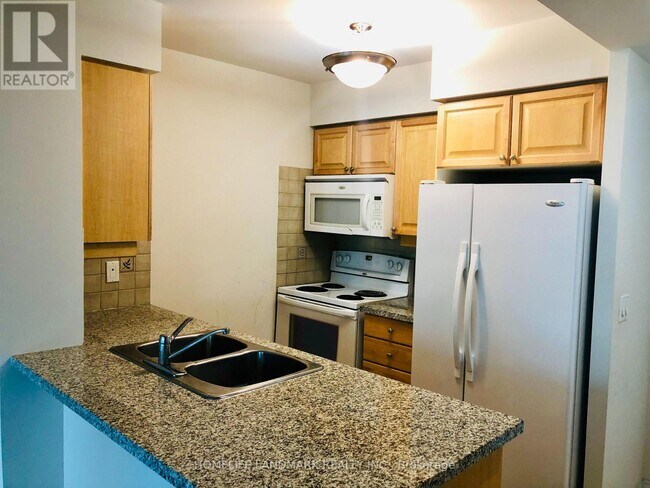 Photo - 15 Greenview Ave Unit 1901