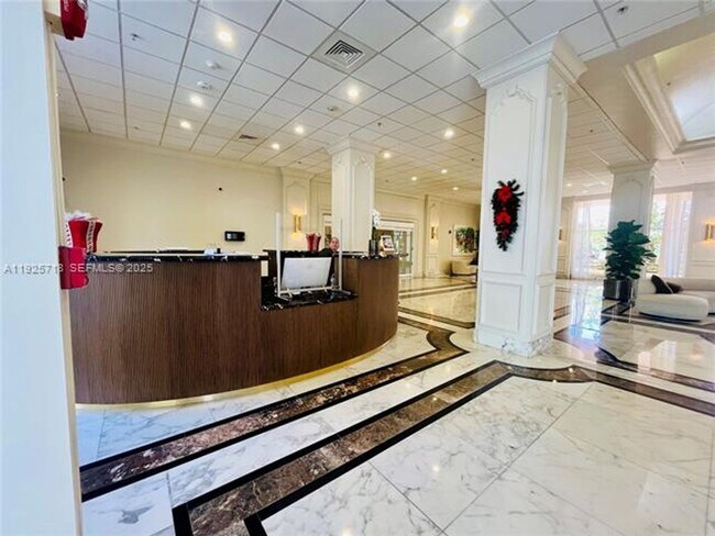 Photo - 5600 Collins Ave Unidad 5600 Collins Ave appt 12N