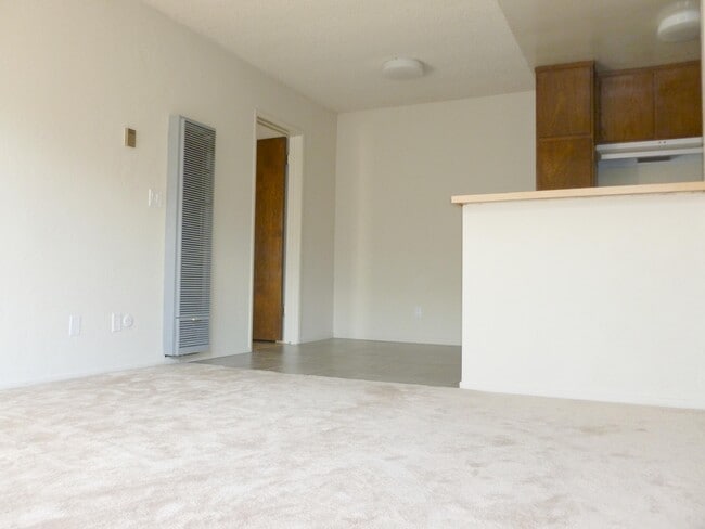 Building Photo - 15001 Condon Ave