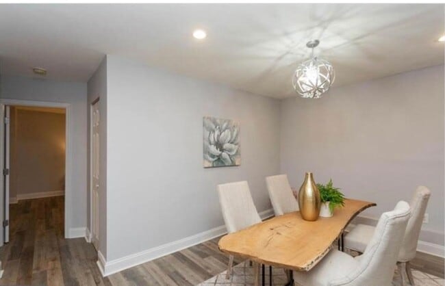 Photo - Spacious and Newly Remodelled at the Fairm...